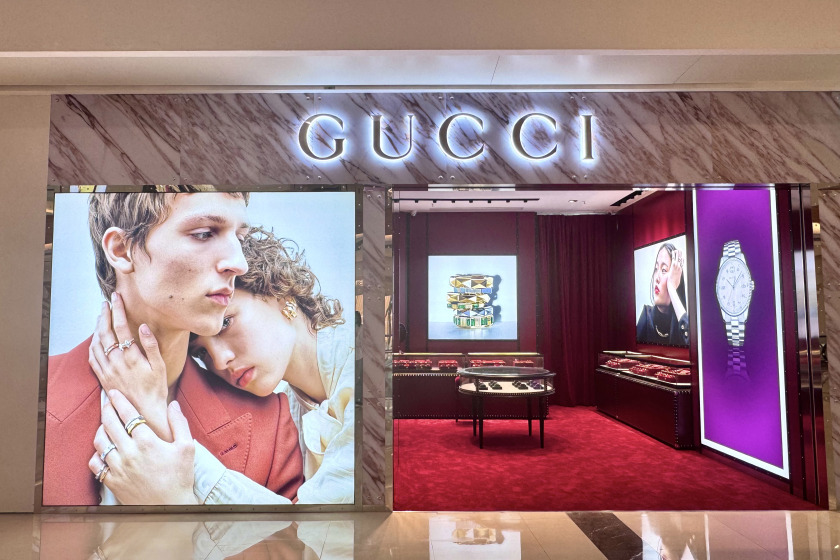盛时表行南宁万象城GUCCI专卖店