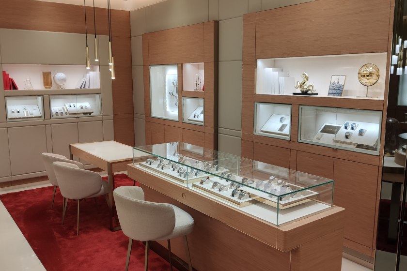 盛时表行盐城金鹰国际购物中心店