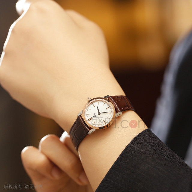 梅花 Titoni SLENDERLINE 纤薄系列 TQ42918SRG-ST-587 石英