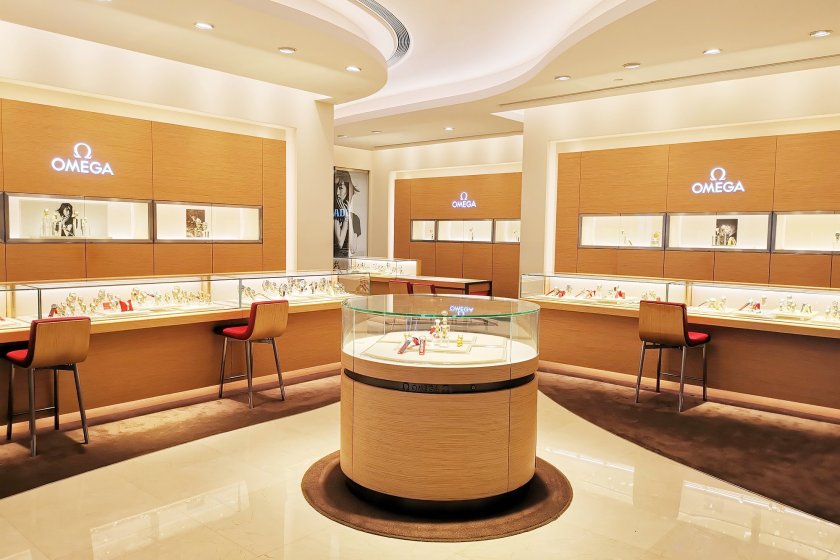盛时表行南京金鹰世界店