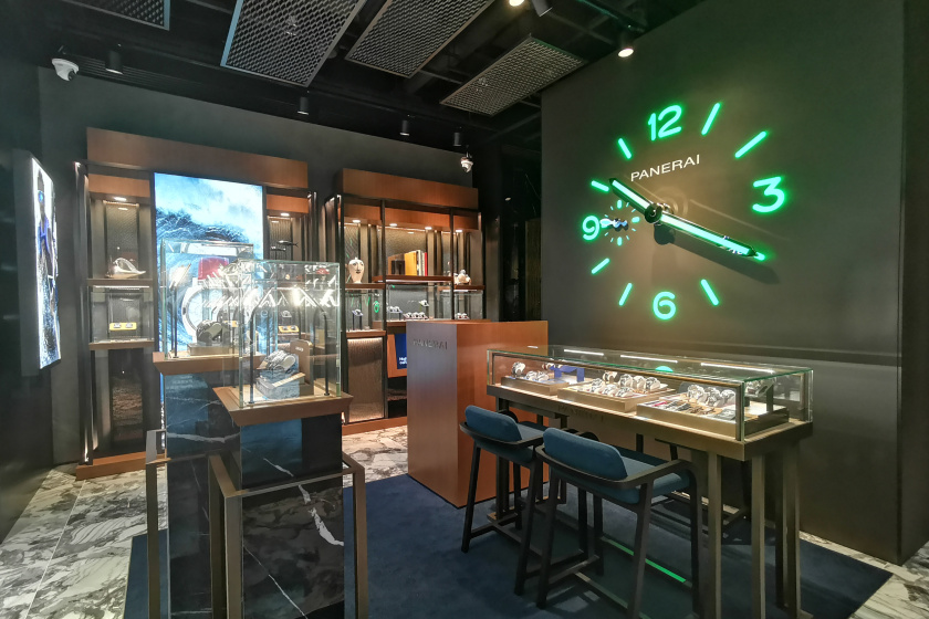 盛时表行南京中央商场店
