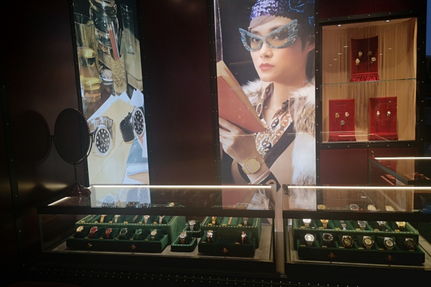 盛时表行南宁万象城GUCCI专卖店