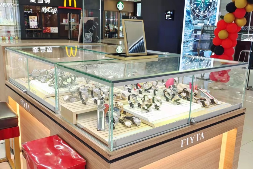 盛时表行杭州余杭万达广场店