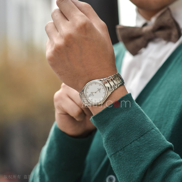 伊度 EDOX 27001 3PD NAD 石英 男款
