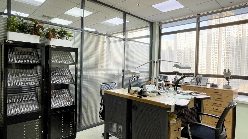 盛时钟表维修哈尔滨客户服务中心