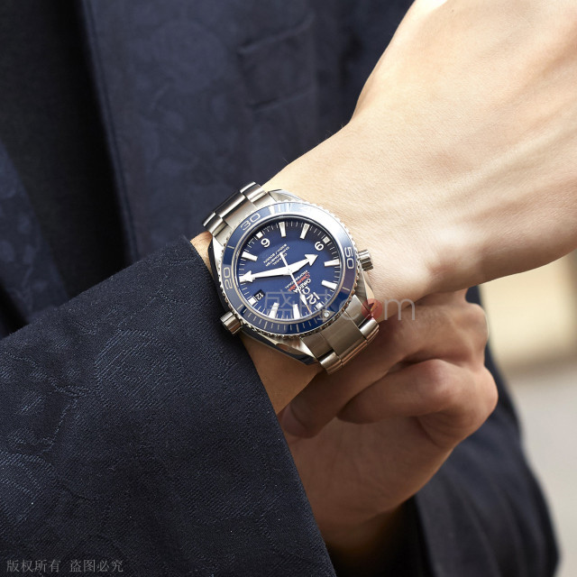 欧米茄 OMEGA SEAMASTER 海马系列 232.90.42.21.03.001 机械