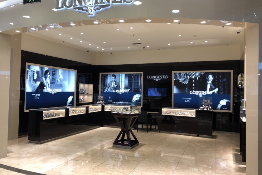 盛时表行常州新北苏宁易购店