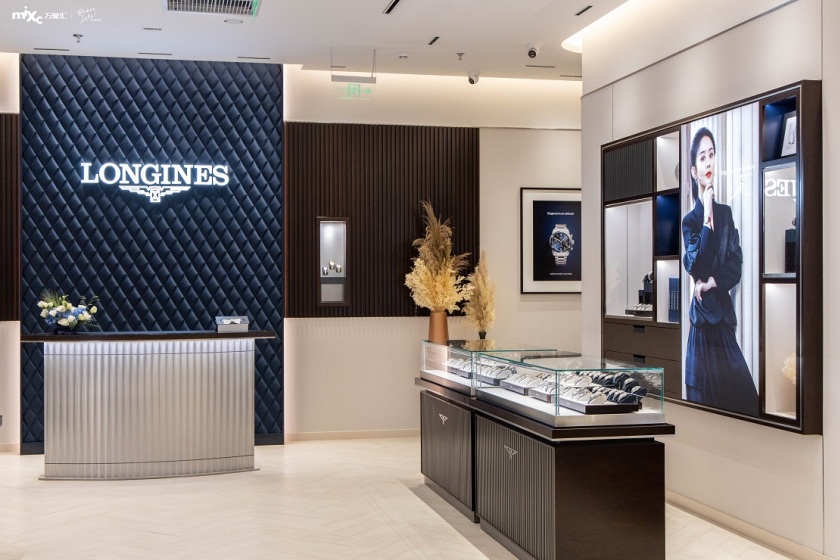 盛时表行深圳布吉万象汇浪琴专卖店