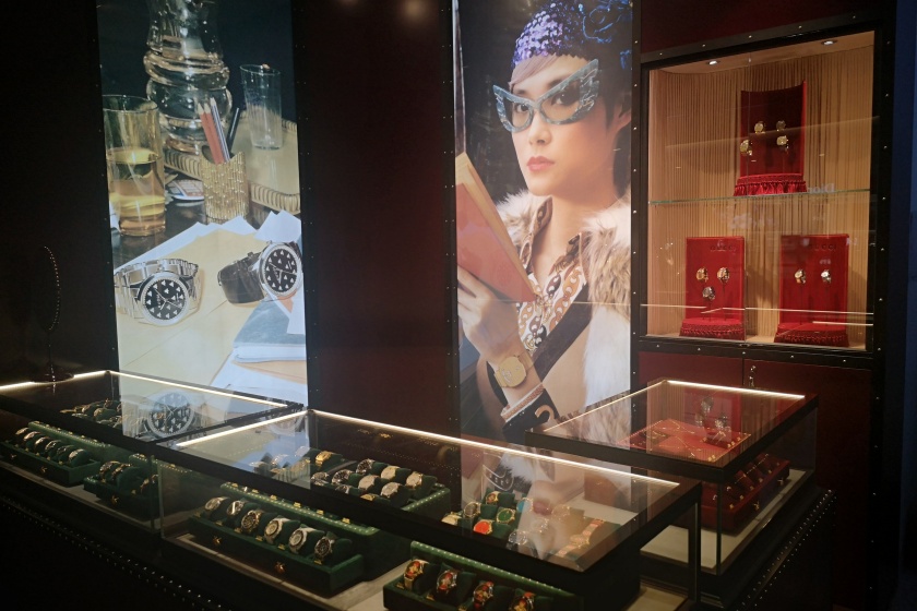 盛时表行南宁万象城GUCCI专卖店