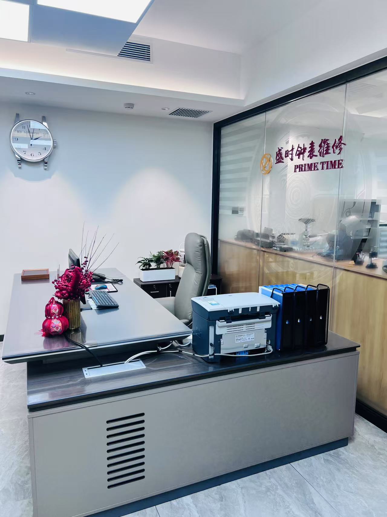 盛时钟表维修哈尔滨客户服务中心