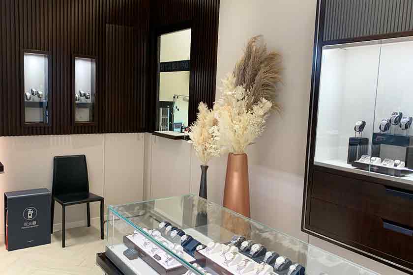 盛时钟表维修常德友阿国际广场浪琴服务点