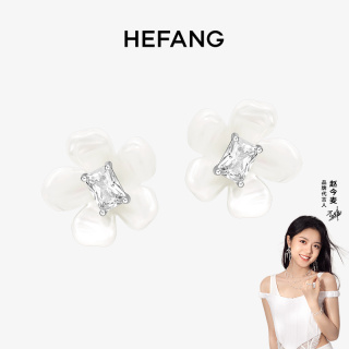 何方珠宝 HEFANG Jewelry 2023花园系列 HFL01505600 小苍兰耳钉