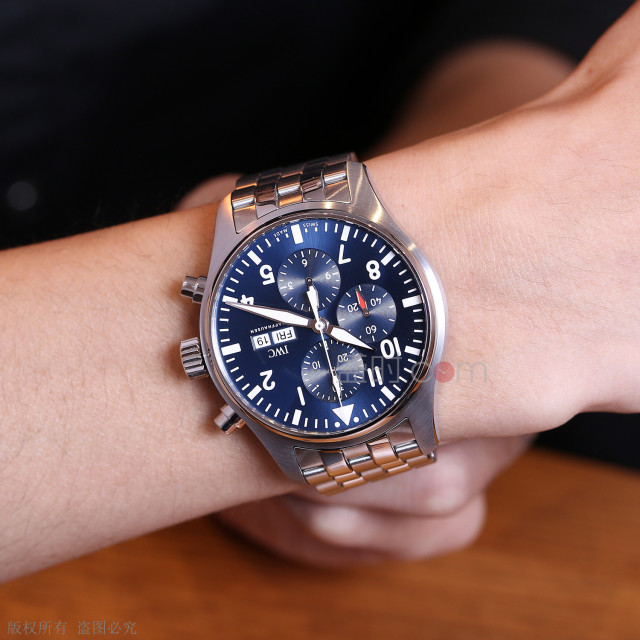 万国 IWC 飞行员系列 IW377717 机械 男款