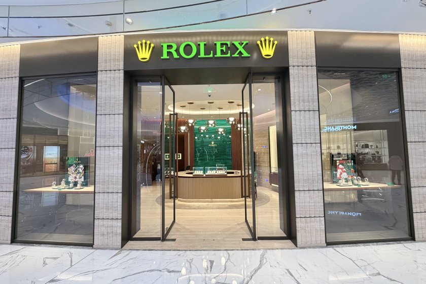 盛时表行兰州万象城劳力士帝舵专卖店